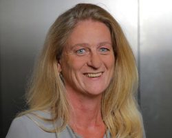 Caren-Schmitter_400x320px Caren-Schmitter_400x320px